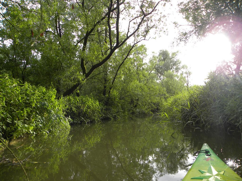 De Brabantse Biesbosch Hotel Werkendam Kültér fotó