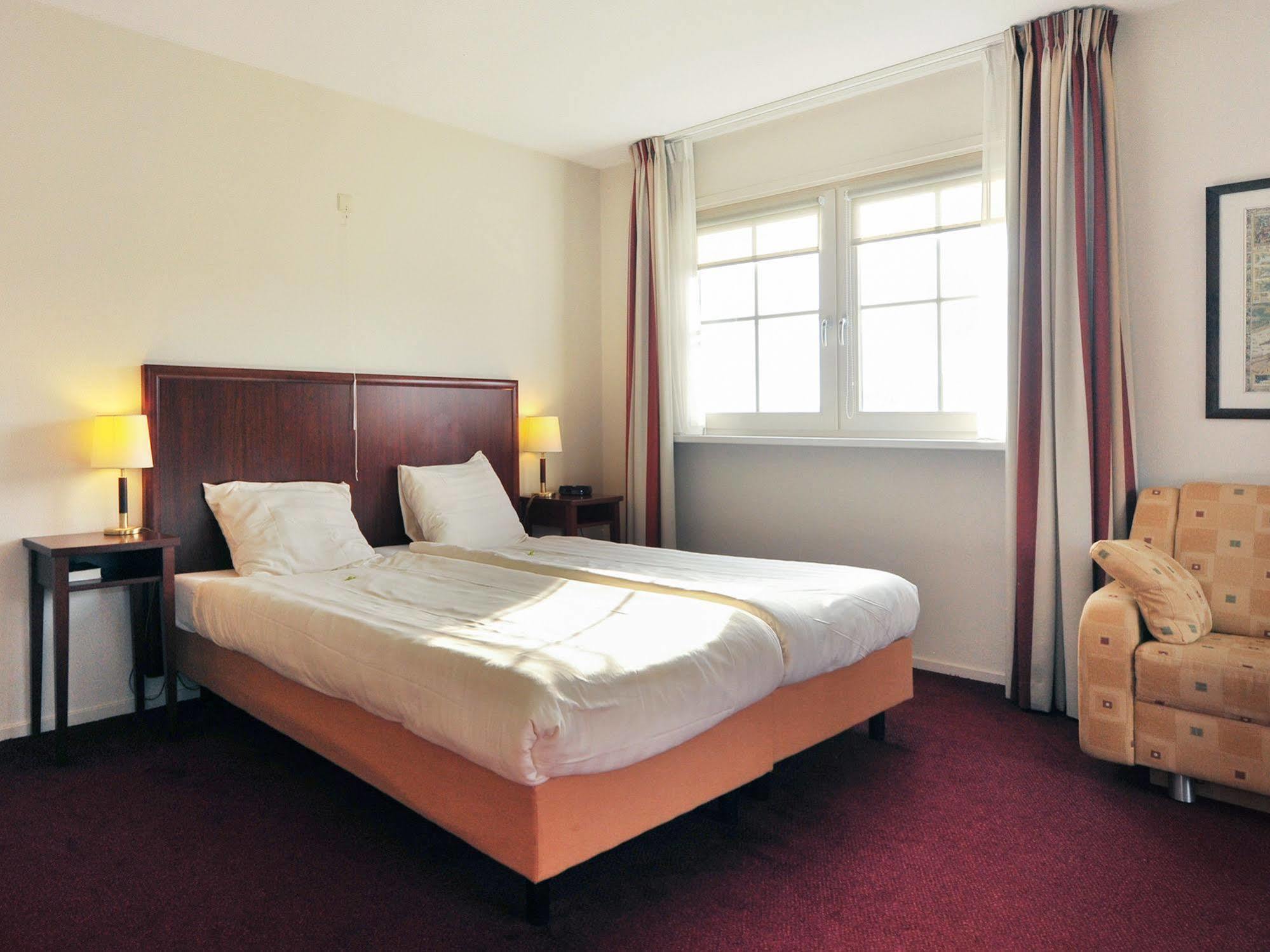 De Brabantse Biesbosch Hotel Werkendam Kültér fotó